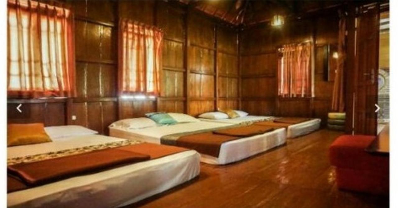 Bantal Guling Villa Lembang Esterno foto