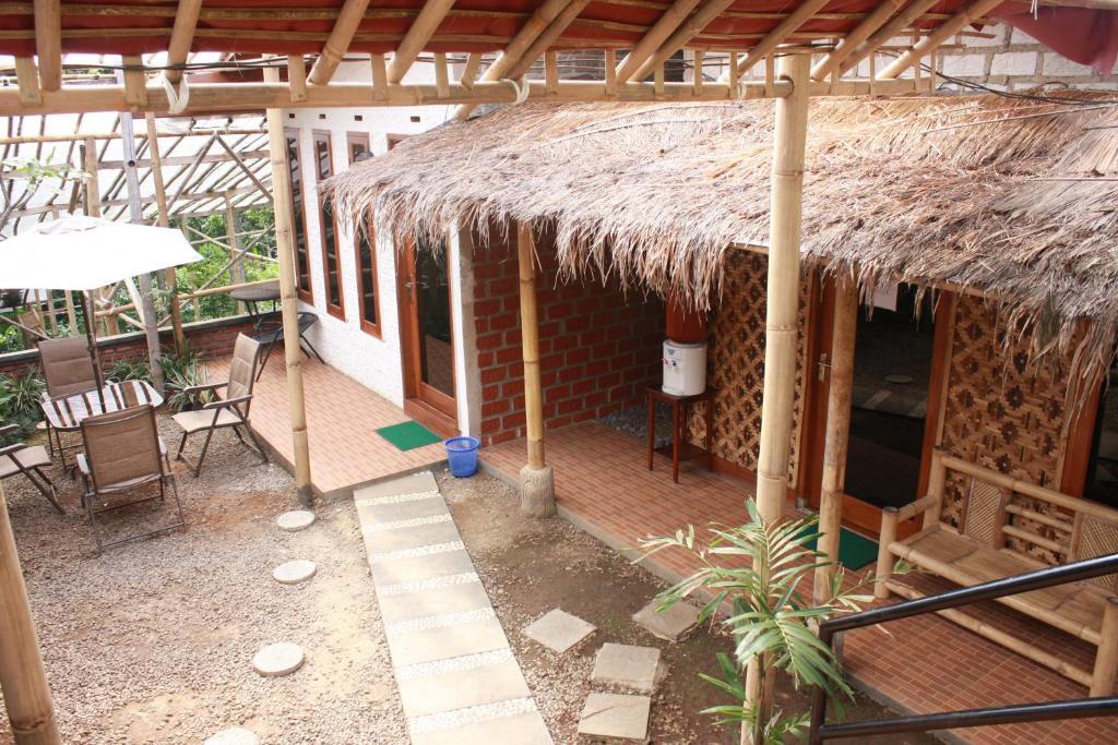 Bantal Guling Villa Lembang Esterno foto