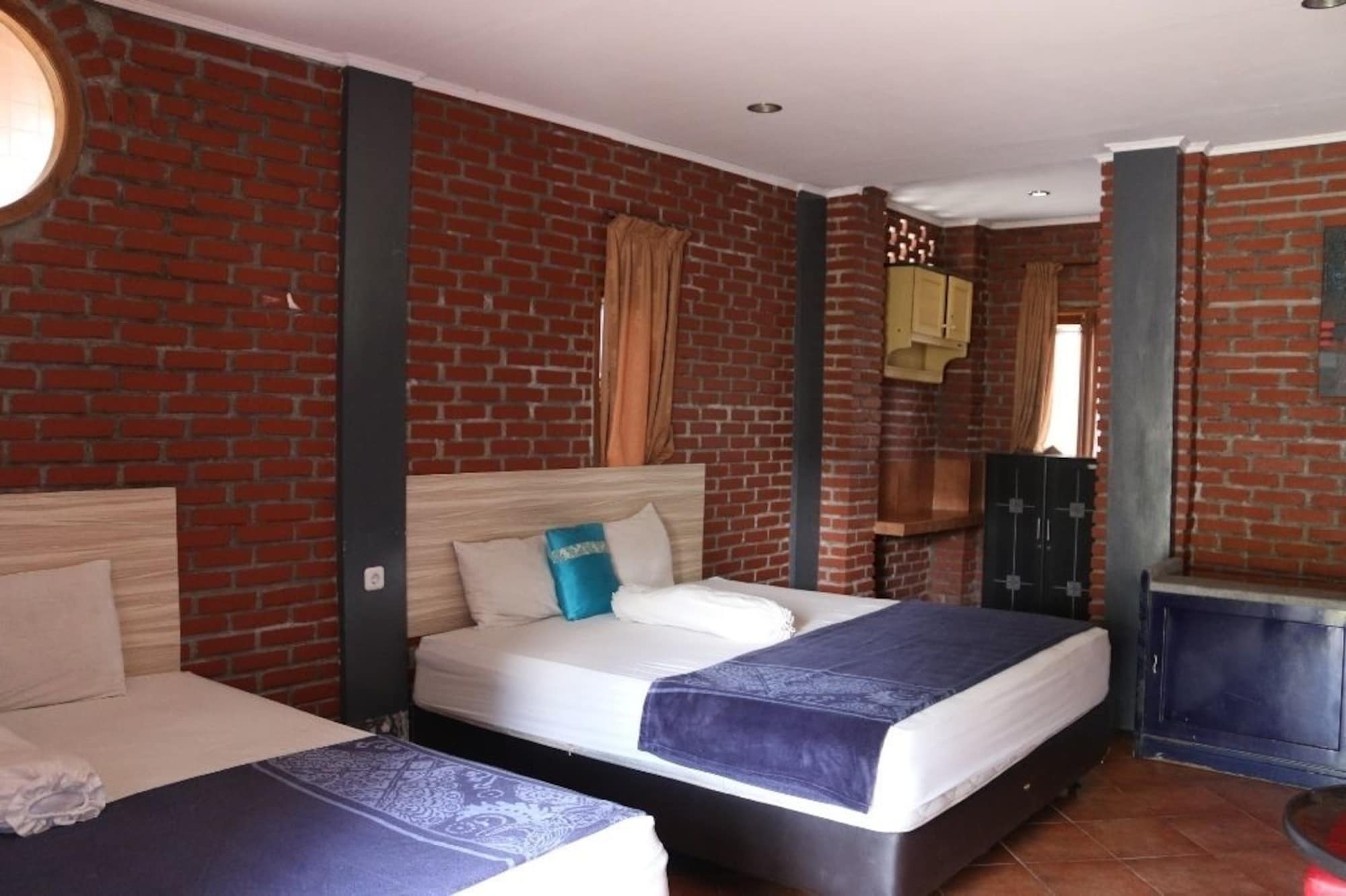 Bantal Guling Villa Lembang Esterno foto